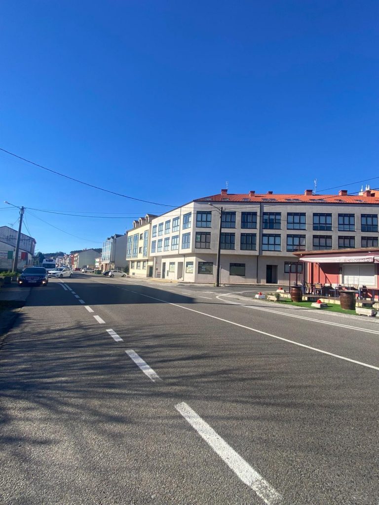 En Fisterra Bajo-Comercial 140m²+45m² Terraza
