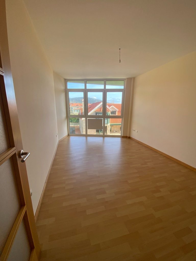 SE VENDE PISO 1F PORTAL 1, EN ANCHOA FISTERRA – A CORUÑA