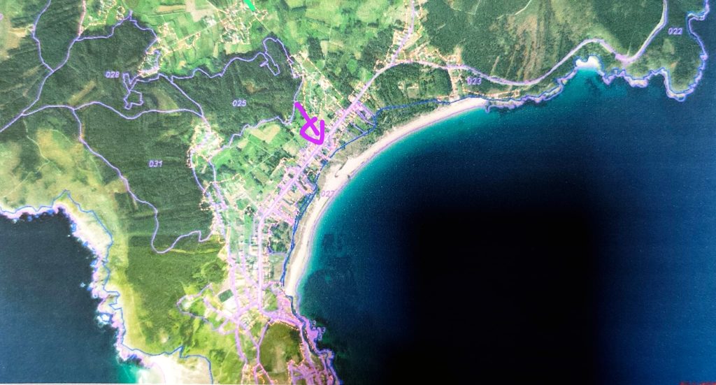 EN VENTA PISO EN FISTERRA, AMPLIO Y A POCOS METROS DEL MAR