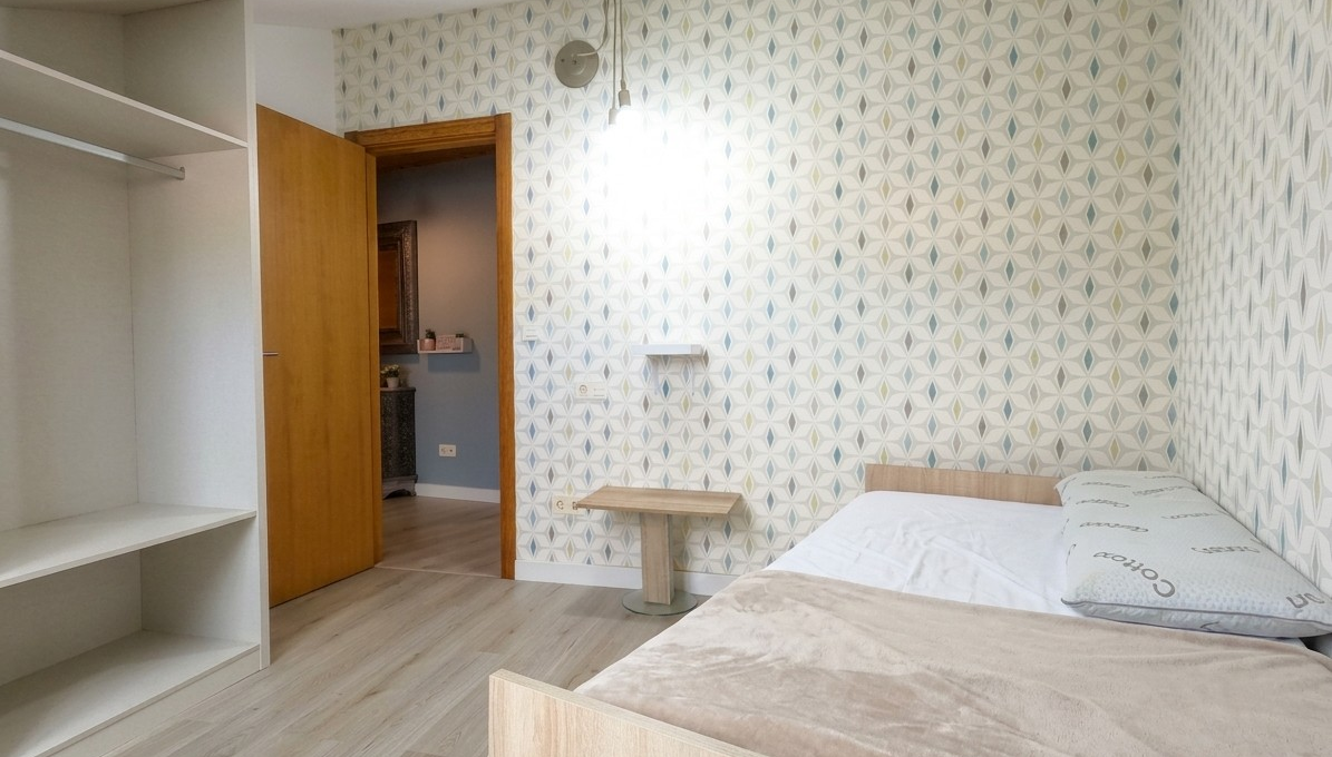Dormitorio secundario 4