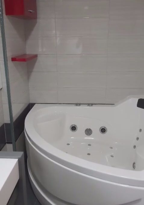 WhatsApp Video 2026-09-04 at 1.01.01 PM.mp4_snapshot_02.52.055